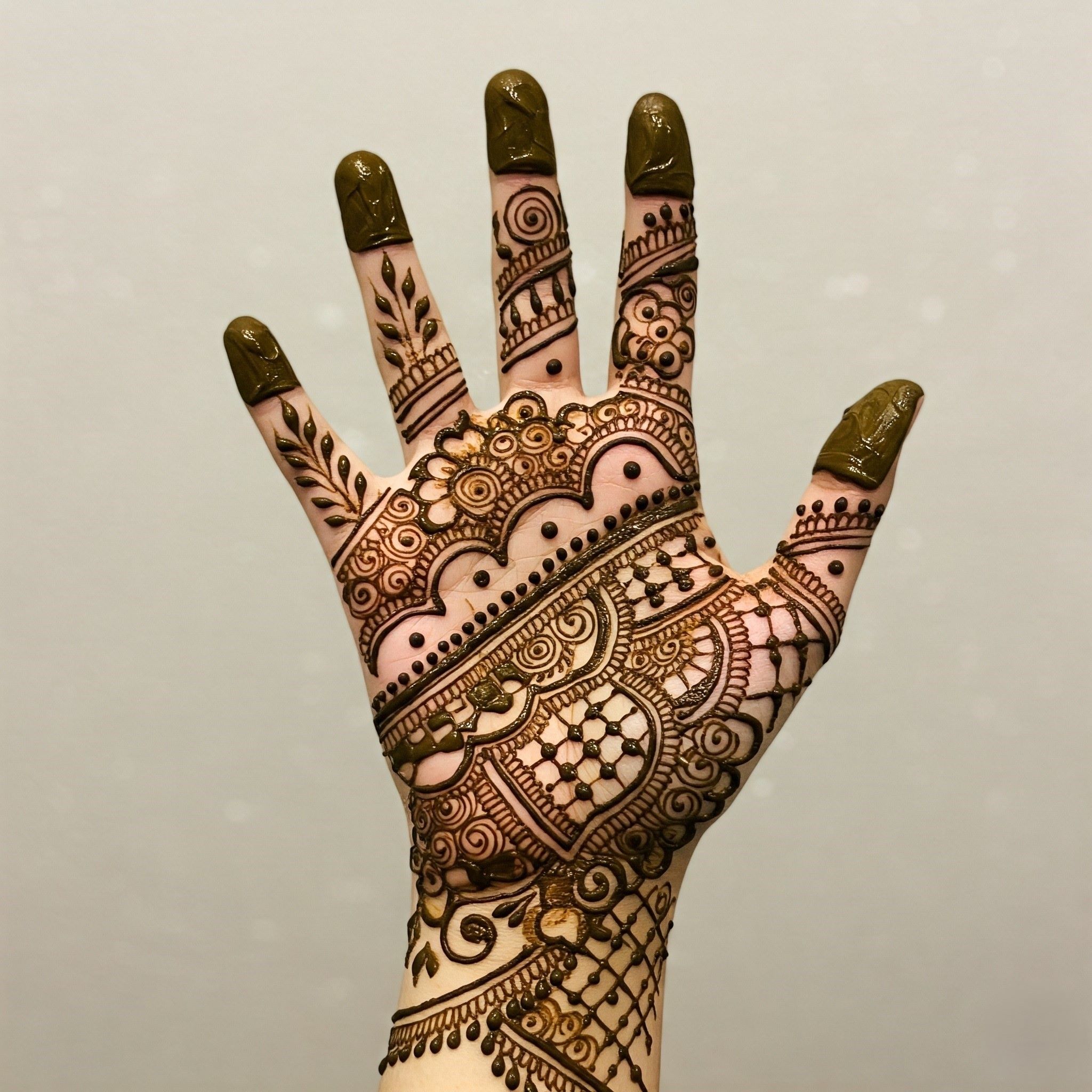 Modern Mehndi Design