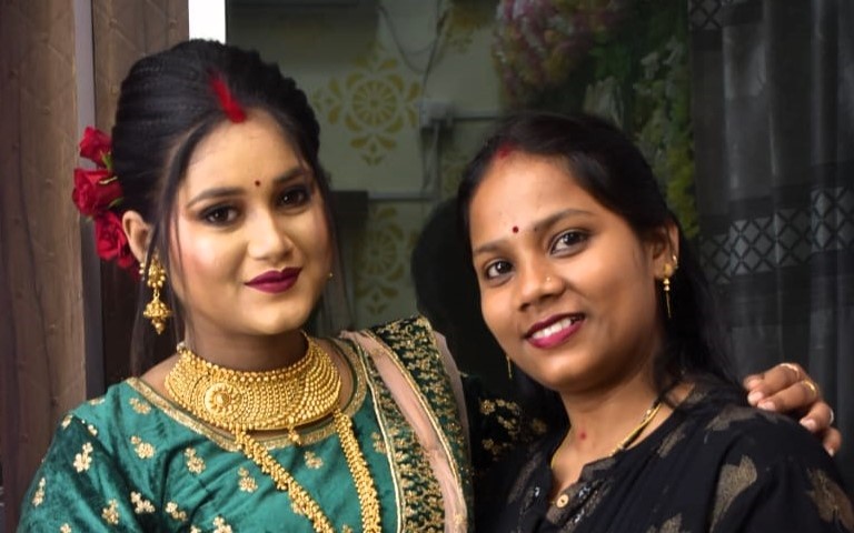 Video testimonial from Somya on her bridal makeup
